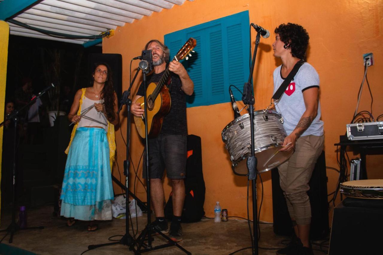 Sintonia Surf Hostel E Bar Ubatuba Extérieur photo