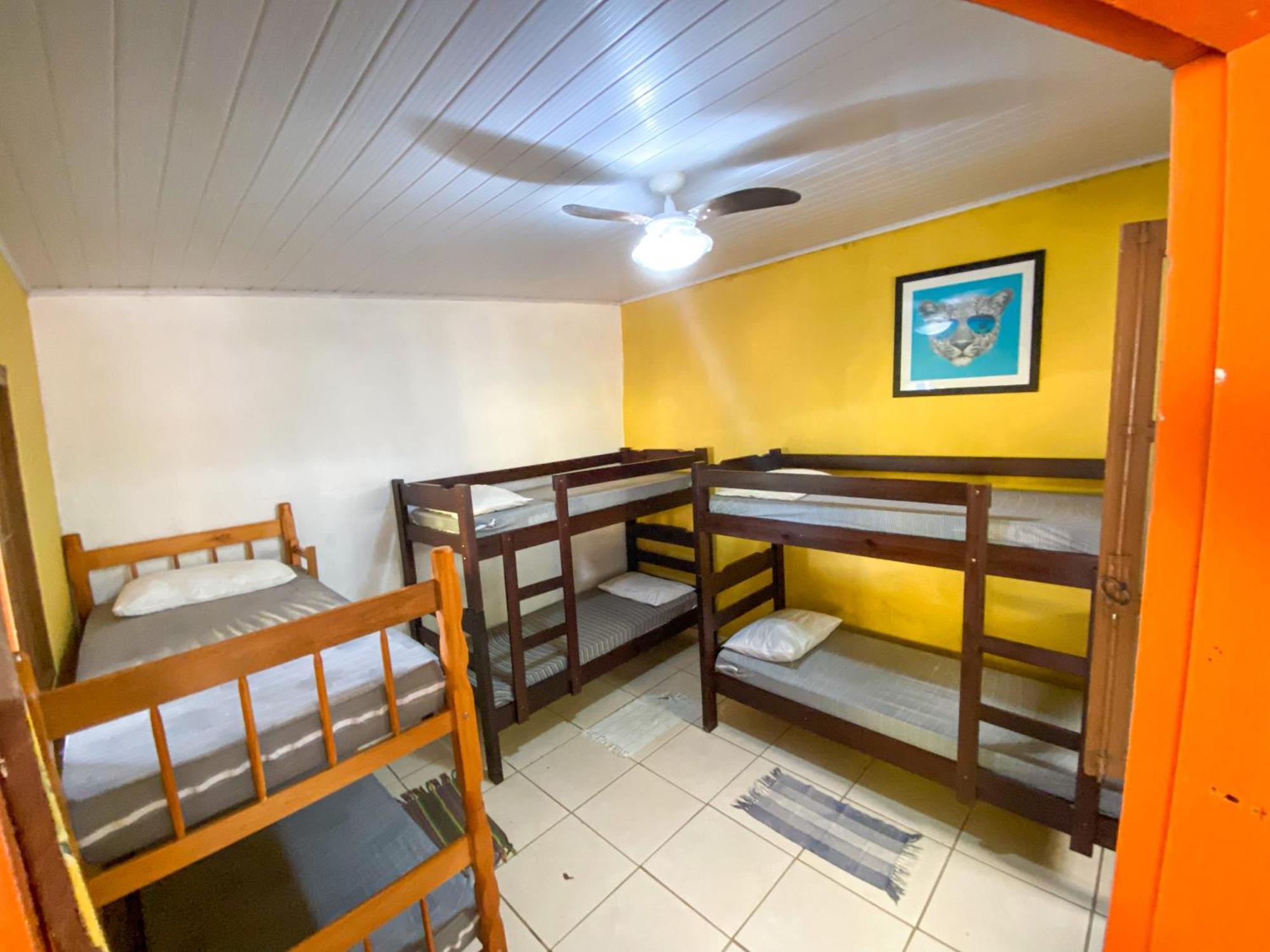 Sintonia Surf Hostel E Bar Ubatuba Chambre photo